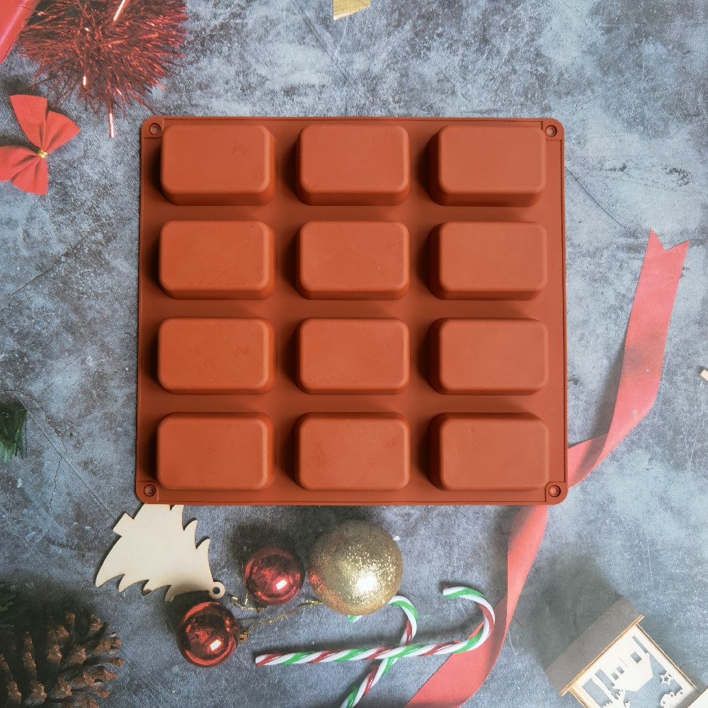 Moule en silicone à 12 cavités - Soap Making Kit For Beginners avis et prix